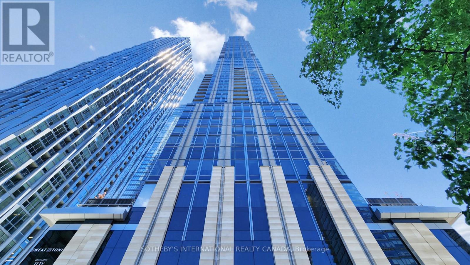 Photo of 11 Yorkville Avenue