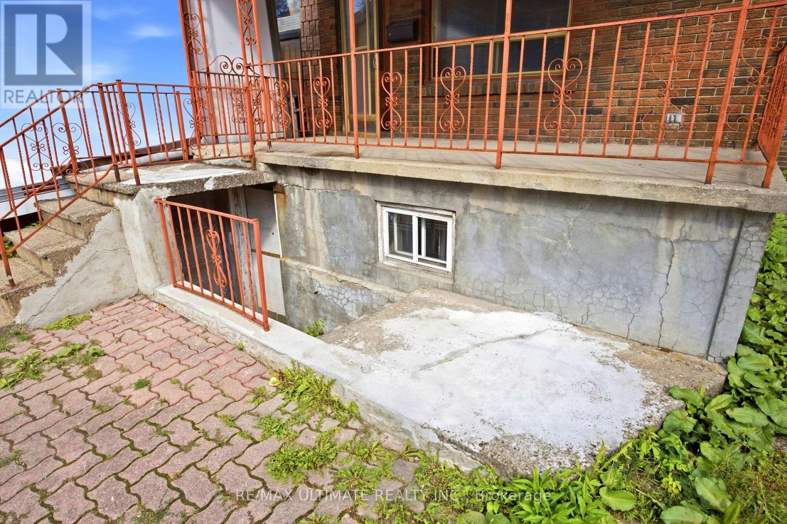 26 GEARY AVENUE - 7