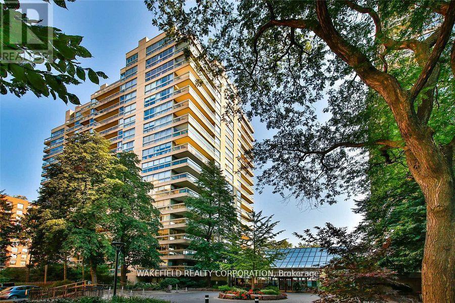 #505 61 ST CLAIR AVENUE W - 2