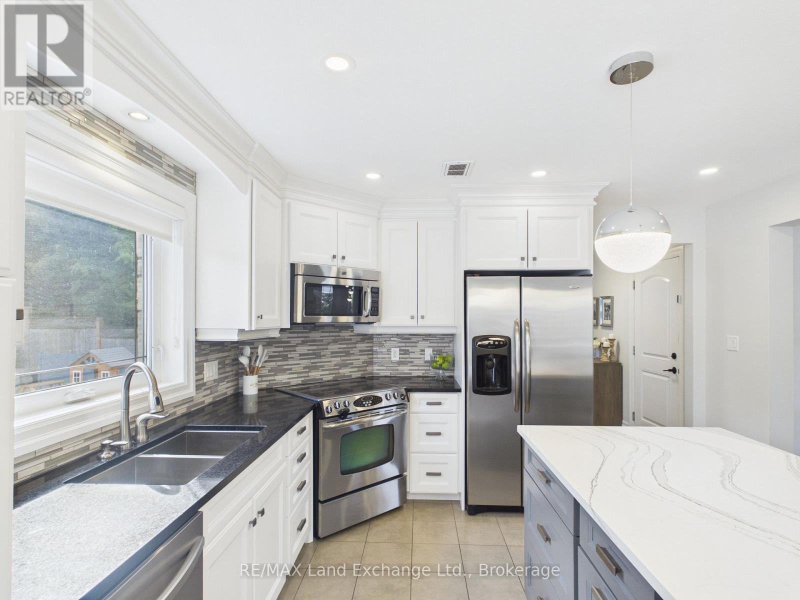 342 WESTWOOD DRIVE - 17