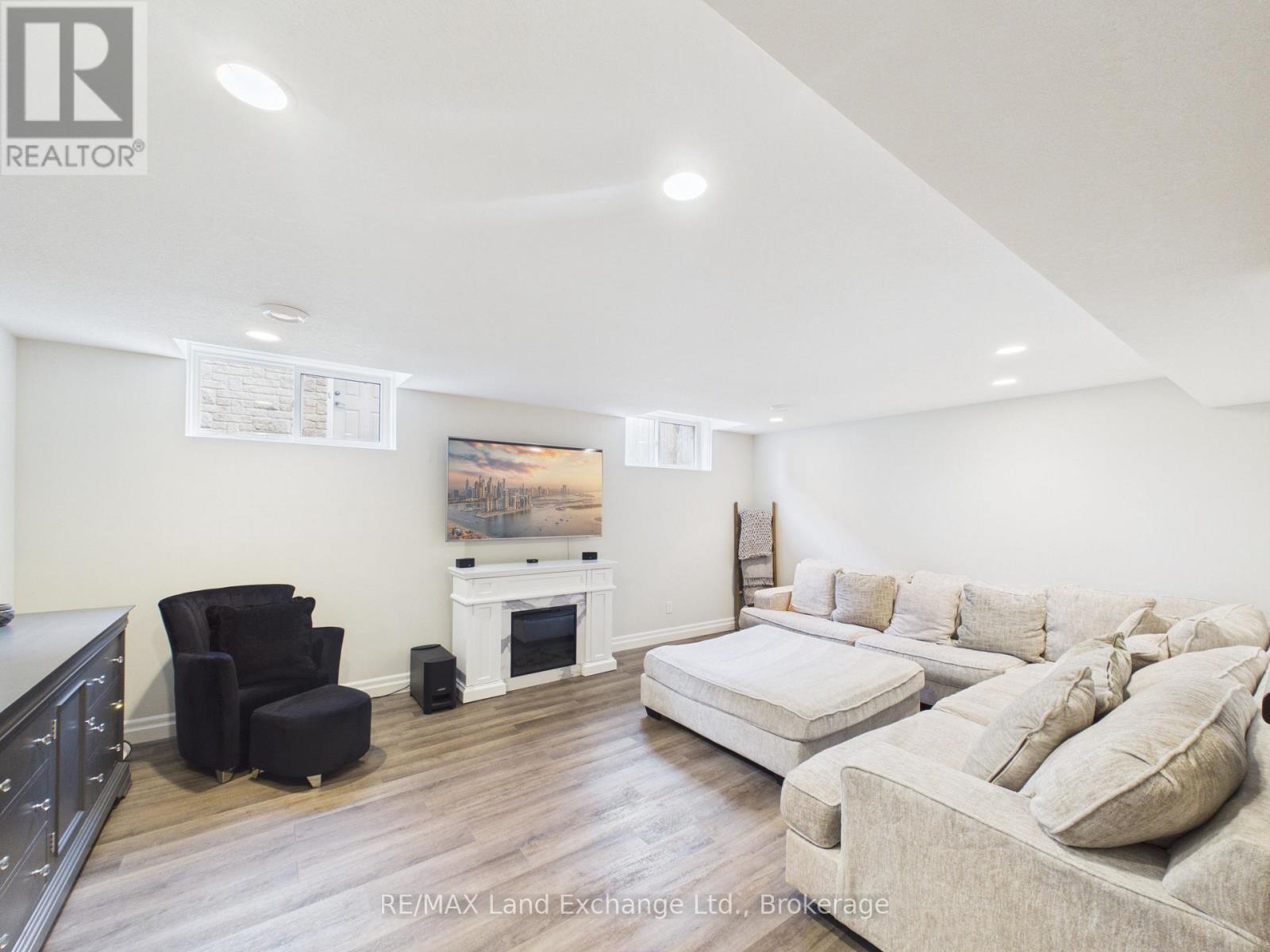 342 WESTWOOD DRIVE - Image 35