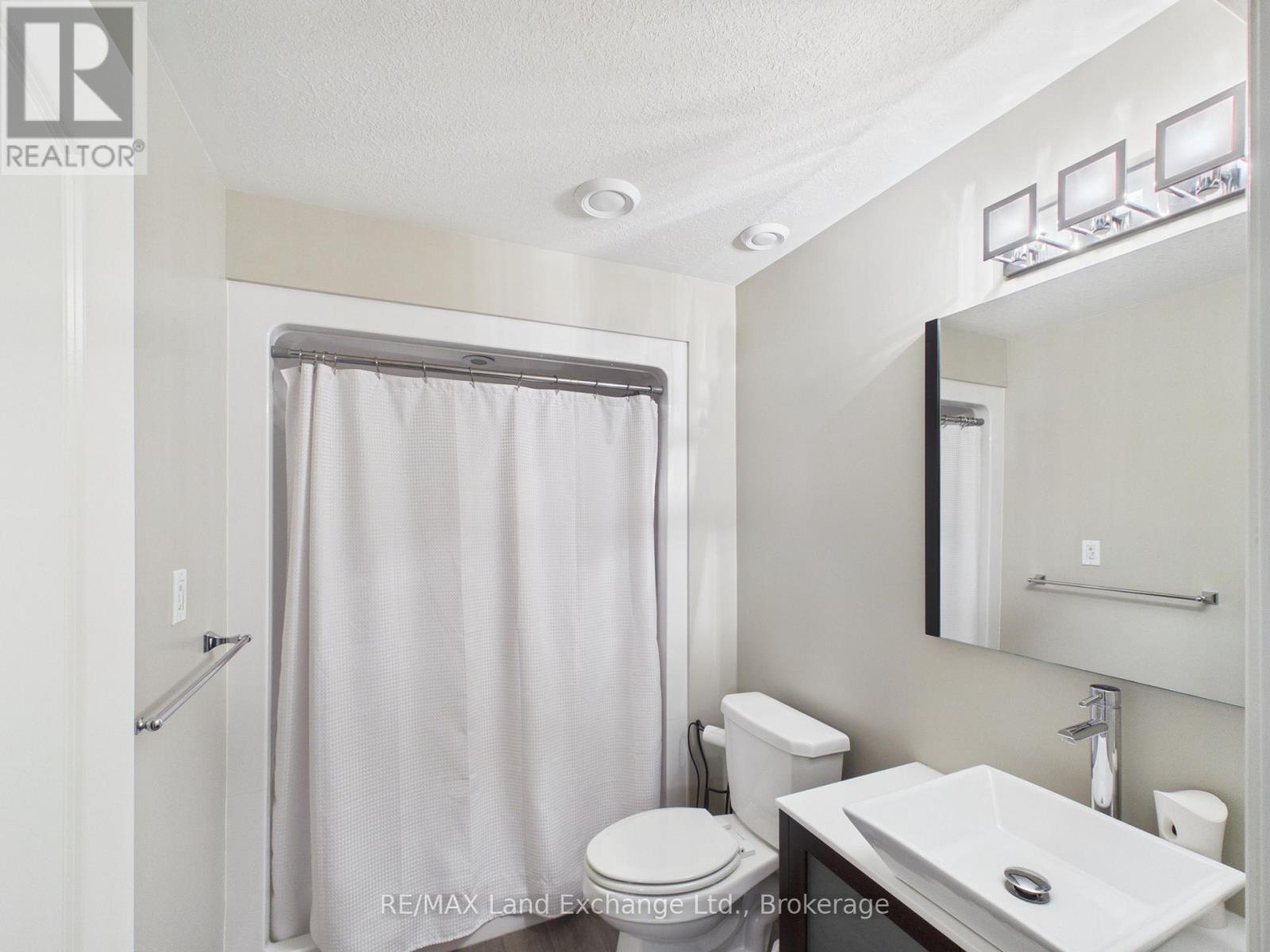 342 WESTWOOD DRIVE - 37