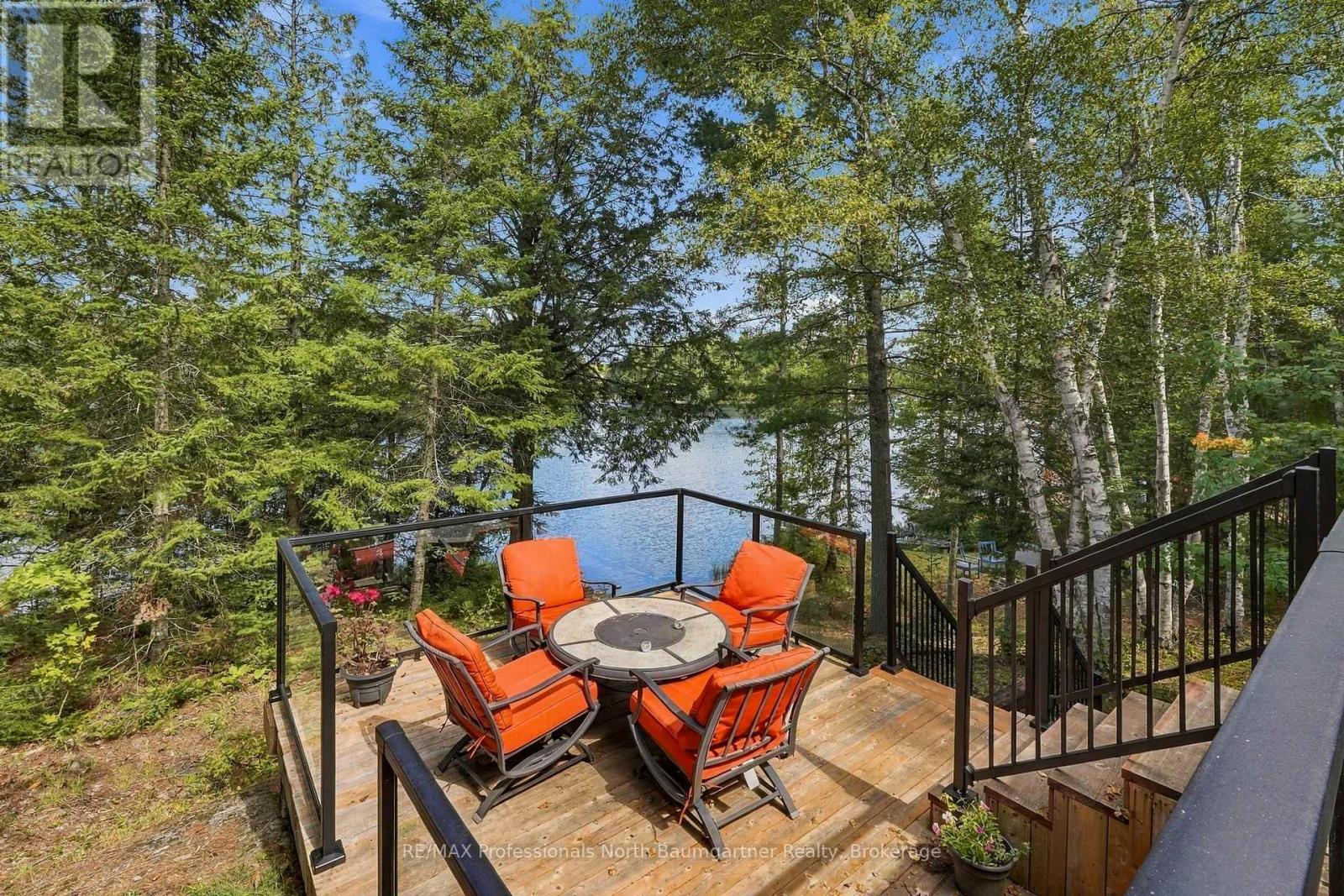 1247 ENGLISH CIRCLE - Image 18