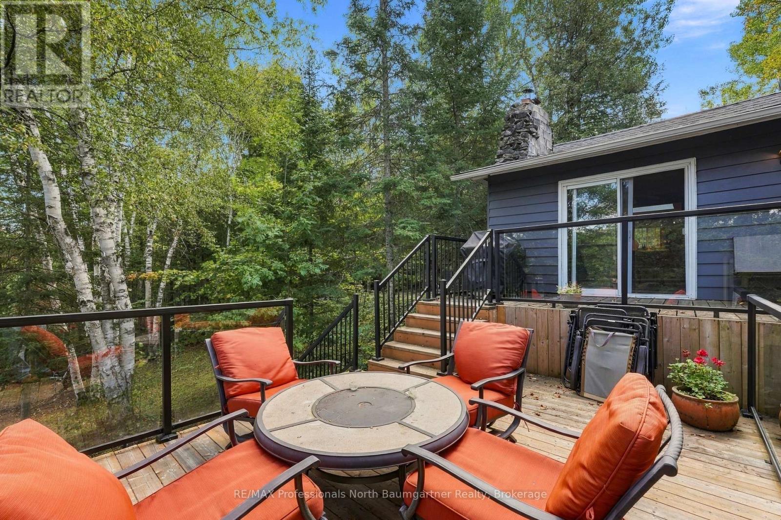 1247 ENGLISH CIRCLE - Image 20
