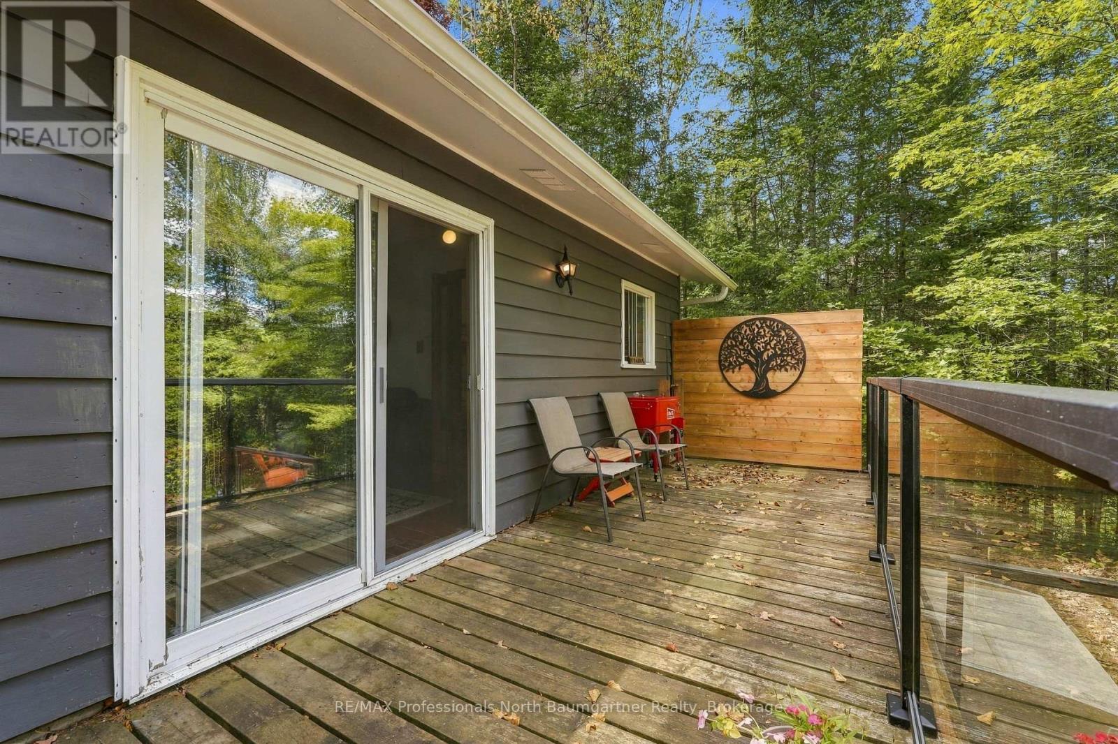 1247 ENGLISH CIRCLE - Image 22