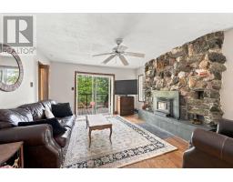 1247 English Circle, Highlands East, ON K0M1R0 Photo 11
