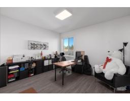 17457 2b Avenue, Surrey, BC V3Z6R9 Photo 16