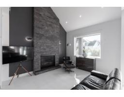 17457 2b Avenue, Surrey, BC V3Z6R9 Photo 6