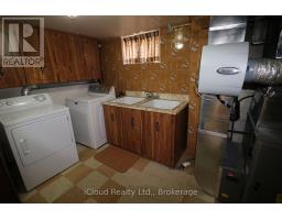 9 Benalto Road, Toronto, ON M6A2R7 Photo 41