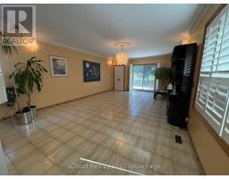 9 Benalto Road, Toronto, ON M6A2R7 Photo 18