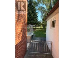 9 Benalto Road, Toronto, ON M6A2R7 Photo 48