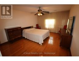 9 Benalto Road, Toronto, ON M6A2R7 Photo 23