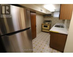 9 Benalto Road, Toronto, ON M6A2R7 Photo 39