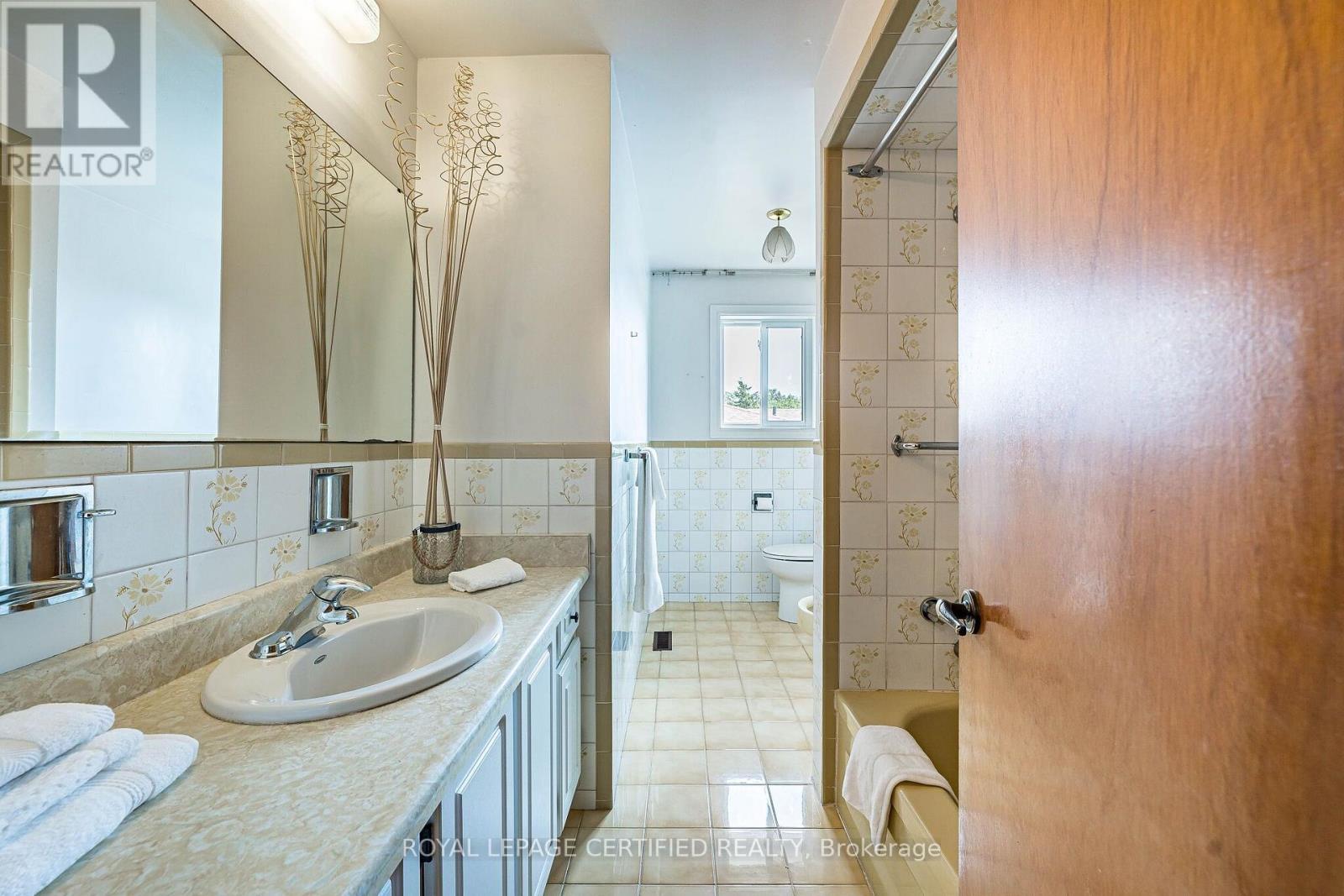 1554 GOLDMAR DRIVE - 15