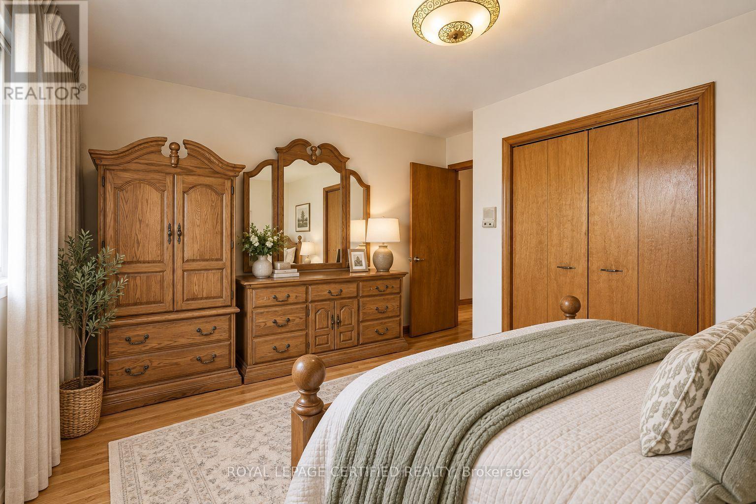 1554 GOLDMAR DRIVE - 12