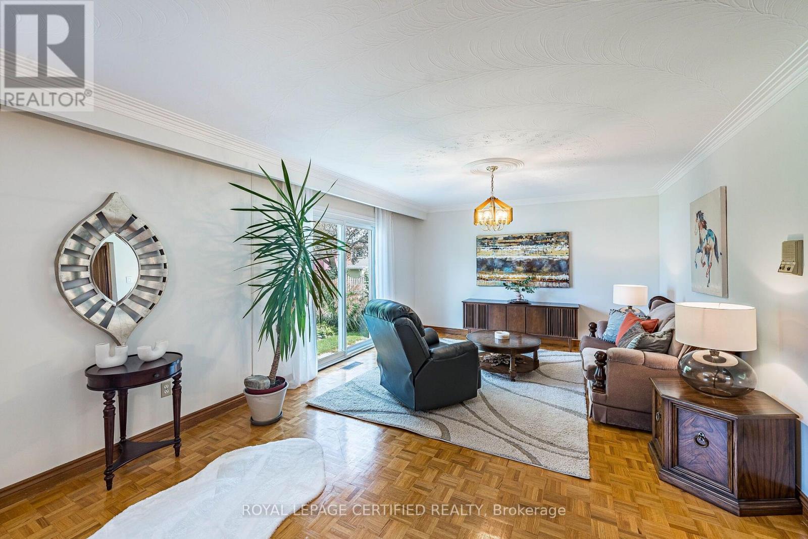 1554 GOLDMAR DRIVE - 31