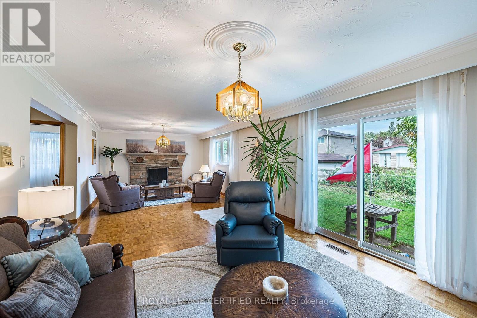 1554 GOLDMAR DRIVE - 33