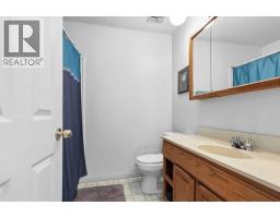 25 Crescent Heights, Fort Mcmurray, AB T9H1L6 Photo 19