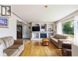 3pc Bathroom - 25 Crescent Heights, Fort Mcmurray, AB T9H1L6 Photo 6