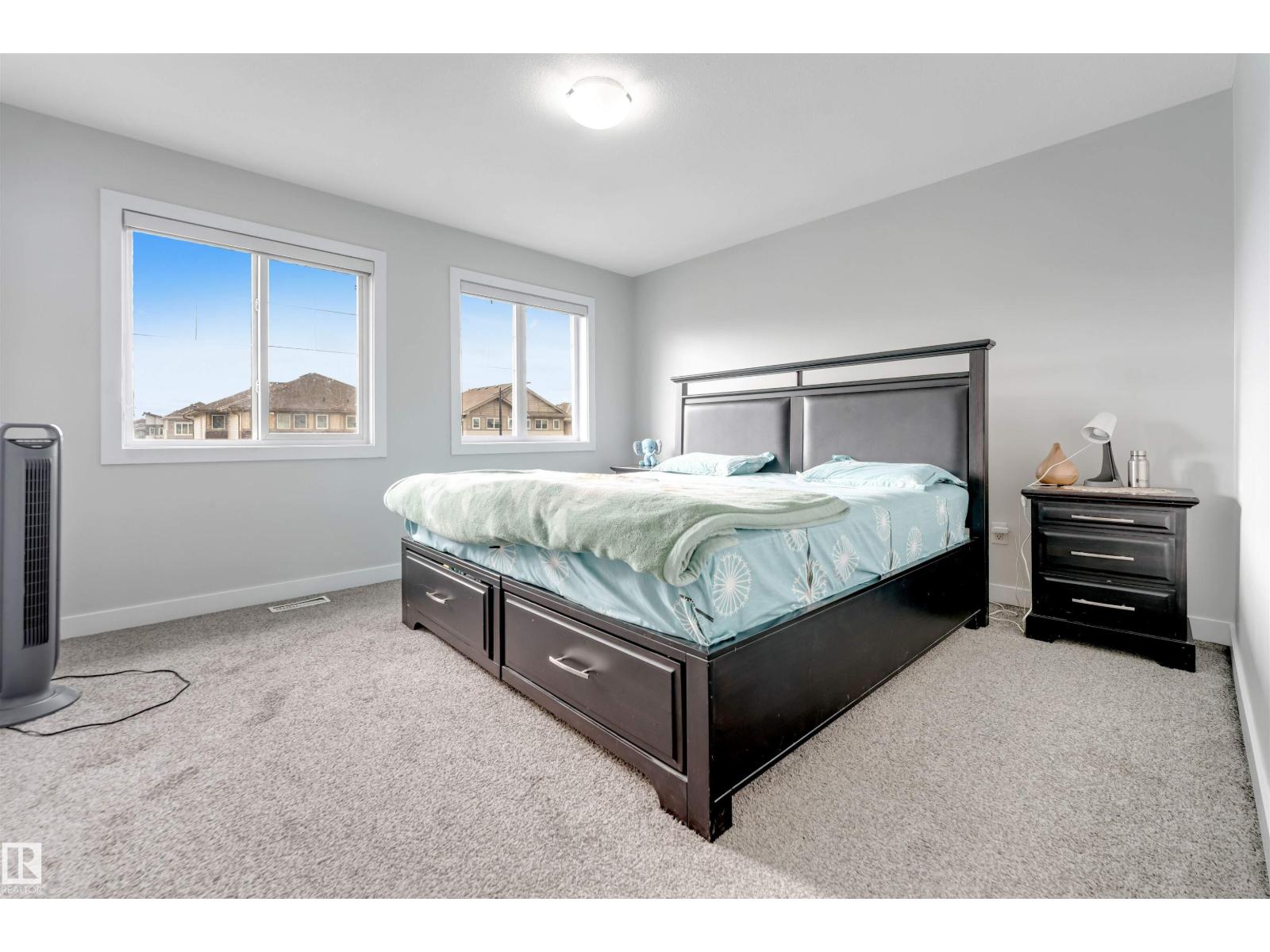 2004 15 AV NW - 22