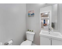 2004 15 Av Nw, Edmonton, AB T6T2B6 Photo 25