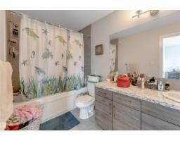 2004 15 Av Nw, Edmonton, AB T6T2B6 Photo 26