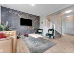 2004 15 Av Nw, Edmonton, AB T6T2B6 Photo 9