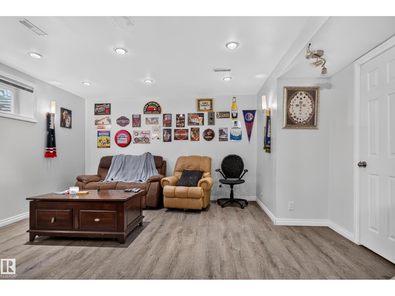 7817 SCHMID PL NW - Image 35
