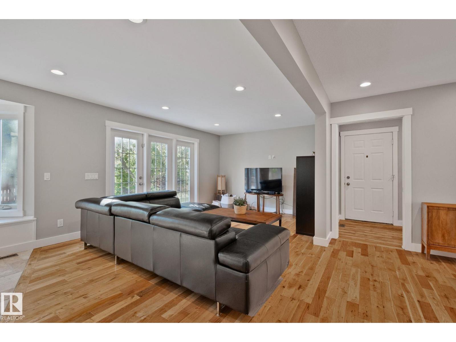 12403 29A AV NW - Image 14