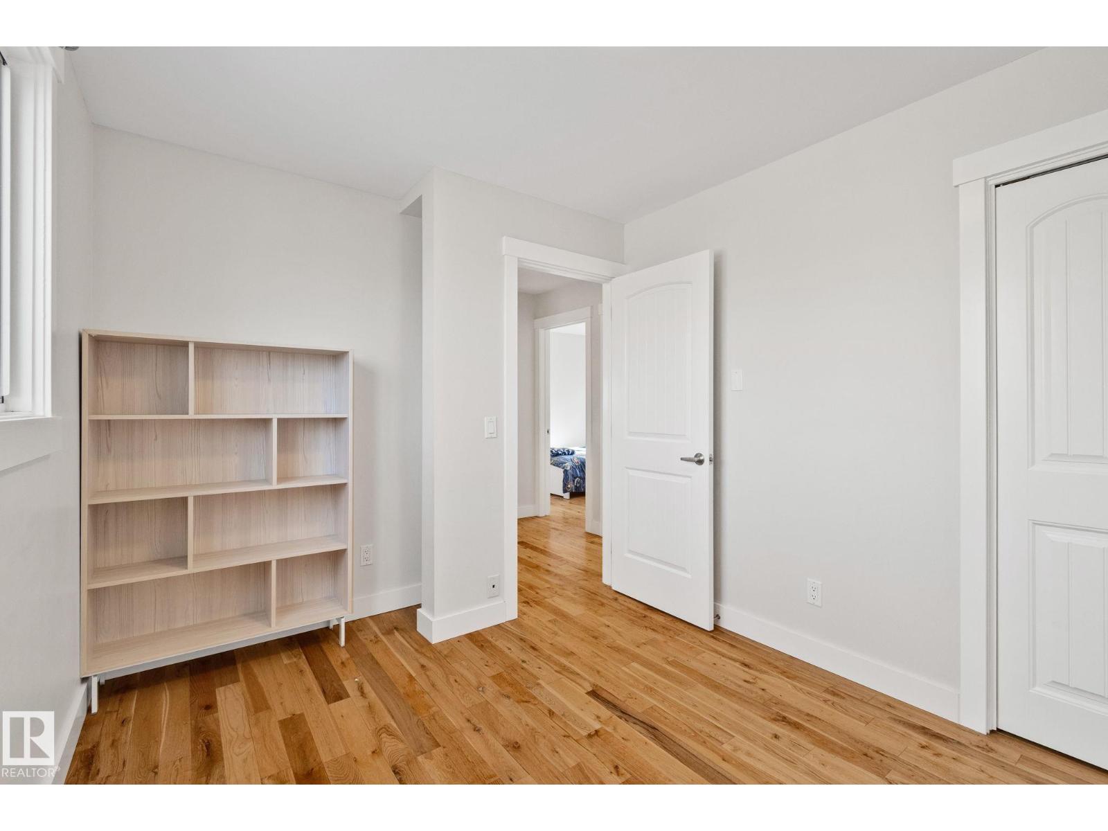 12403 29A AV NW - Image 35