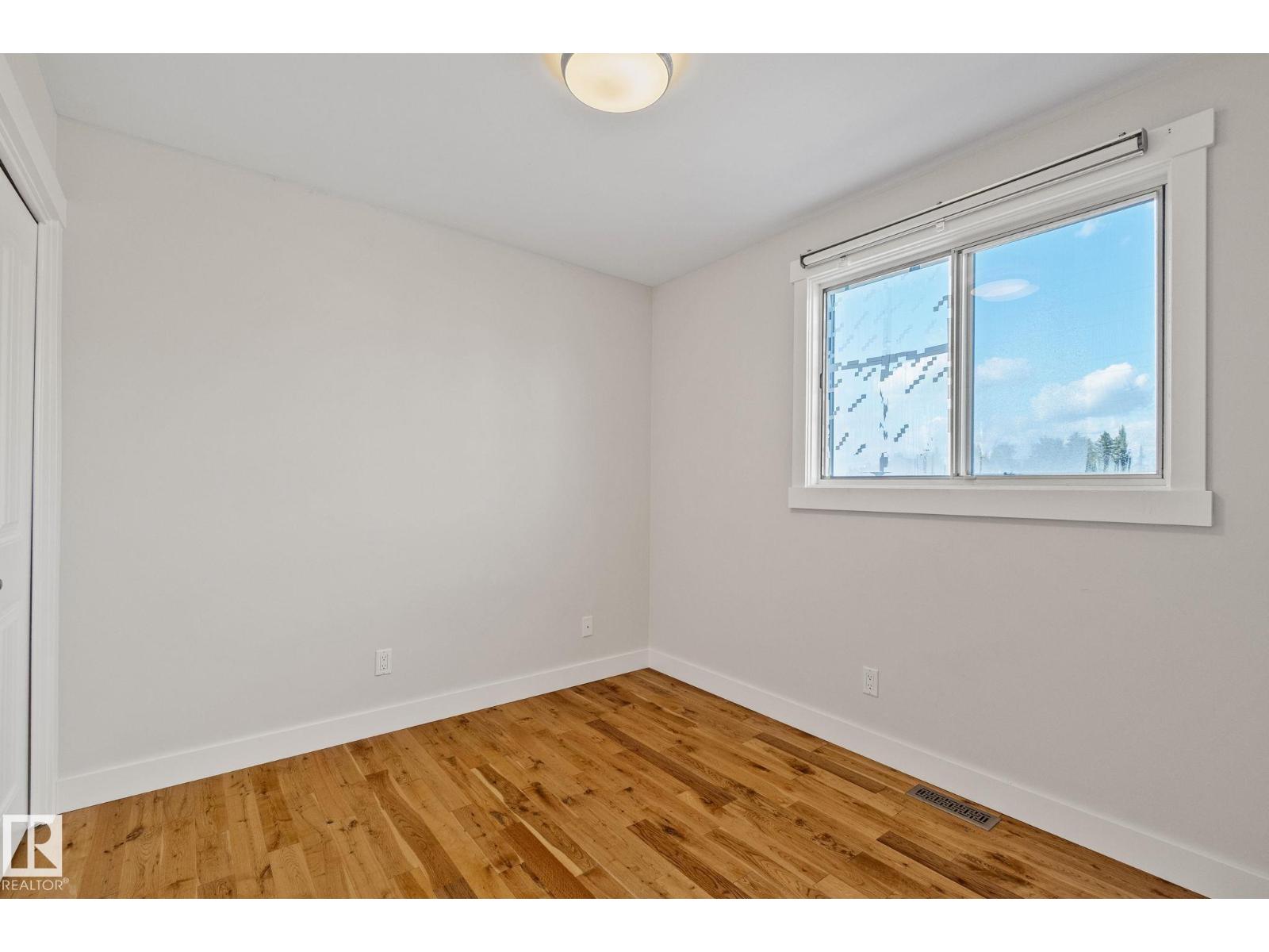 12403 29A AV NW - Image 36