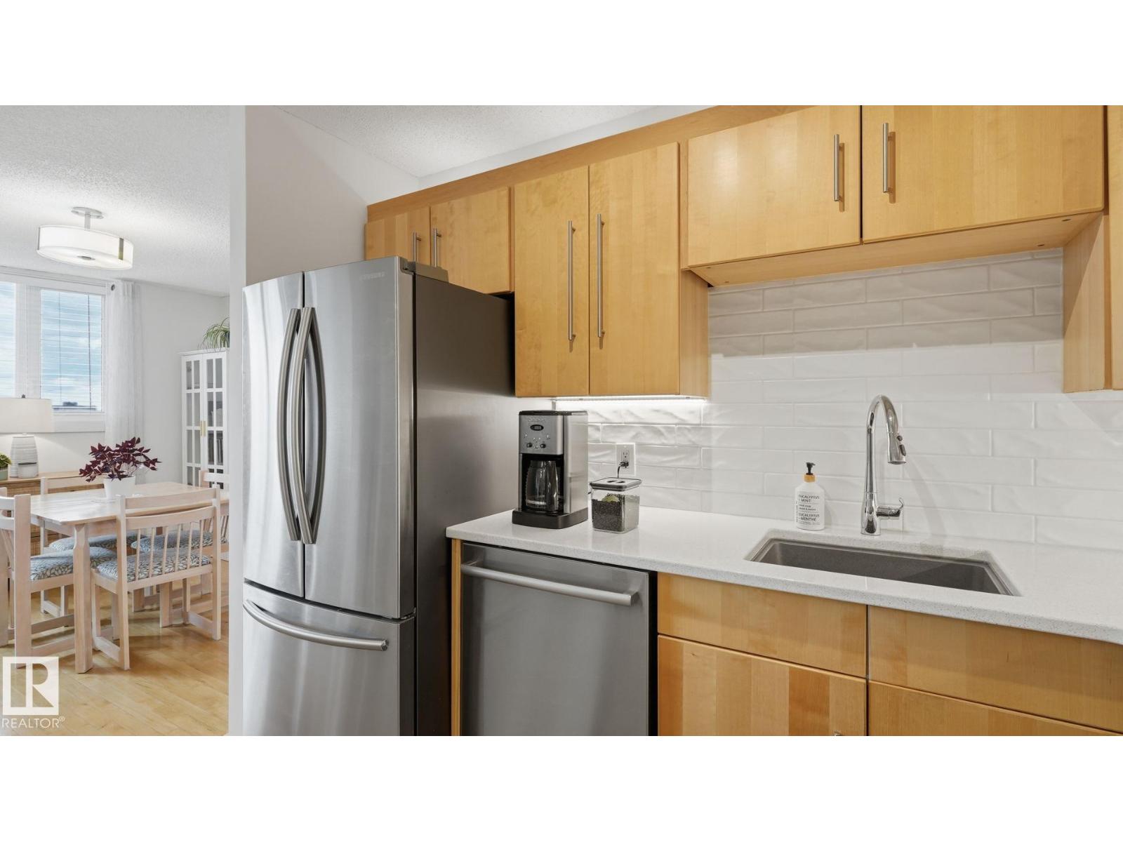 #1803 9916 113 ST NW - 11