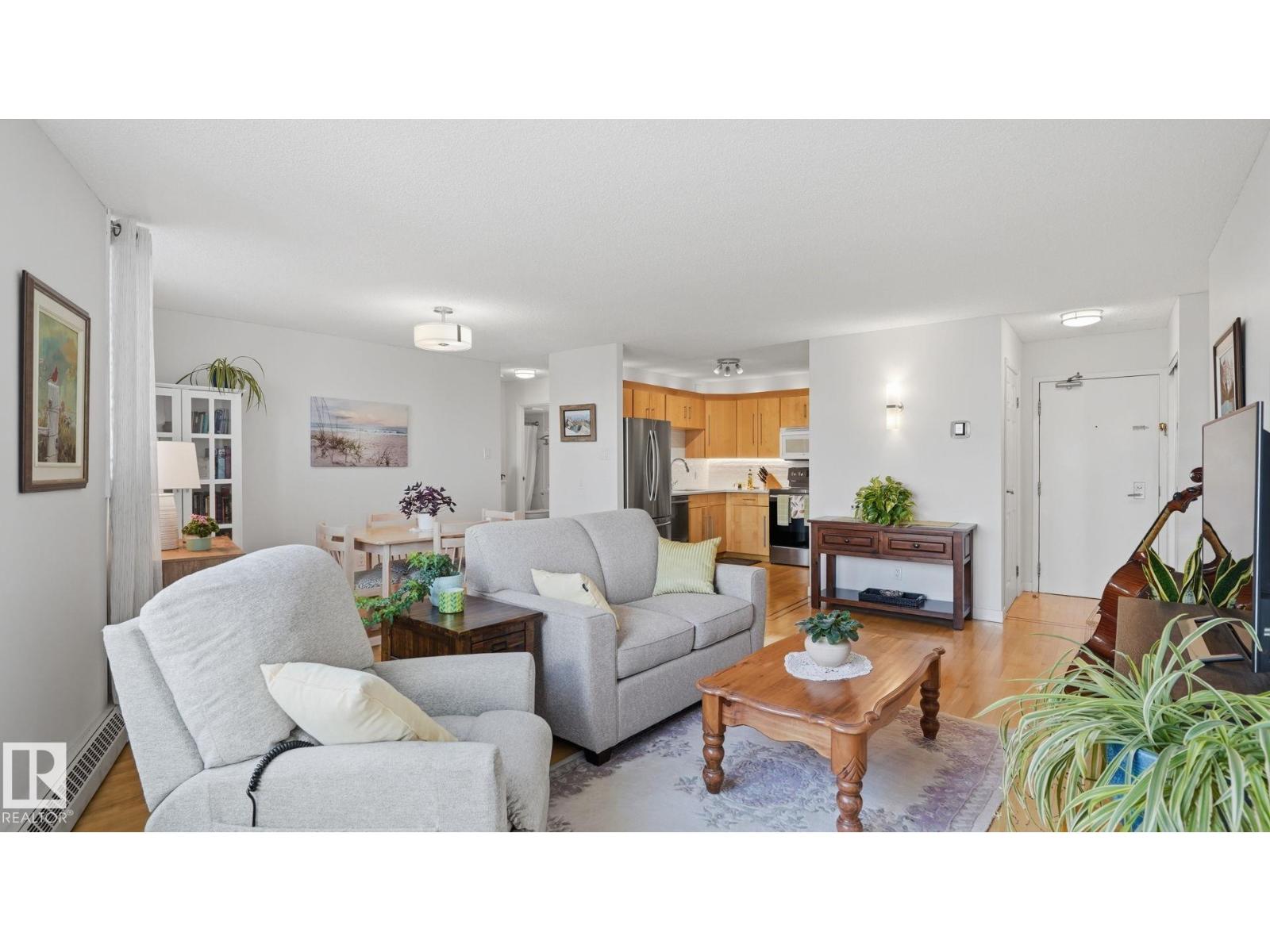 #1803 9916 113 ST NW - Image 24