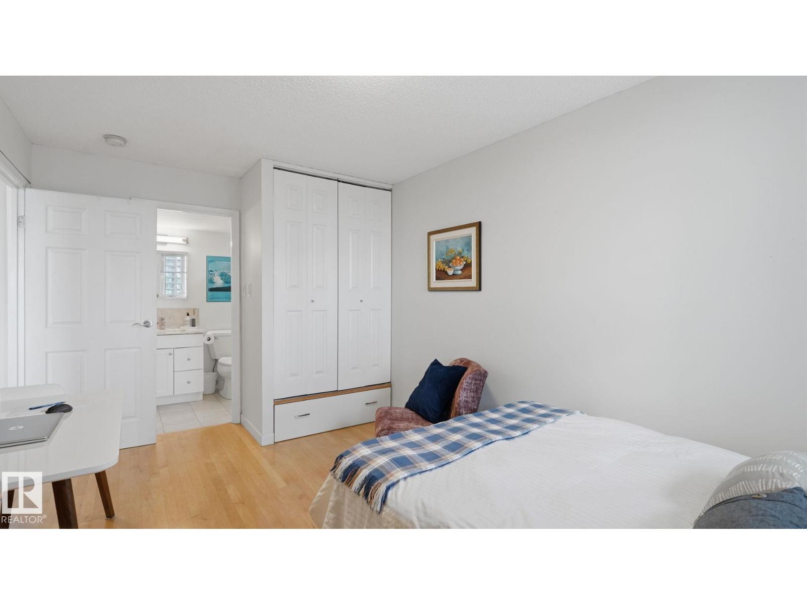 #1803 9916 113 ST NW - Image 27