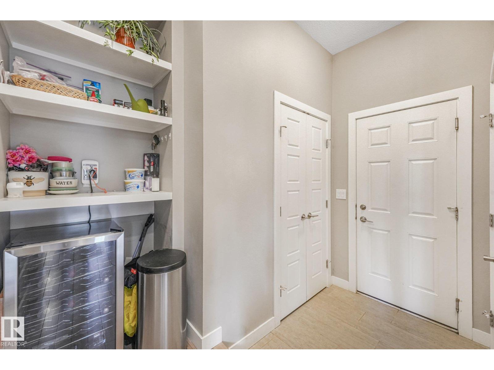100 RIDEAU PL - Image 23
