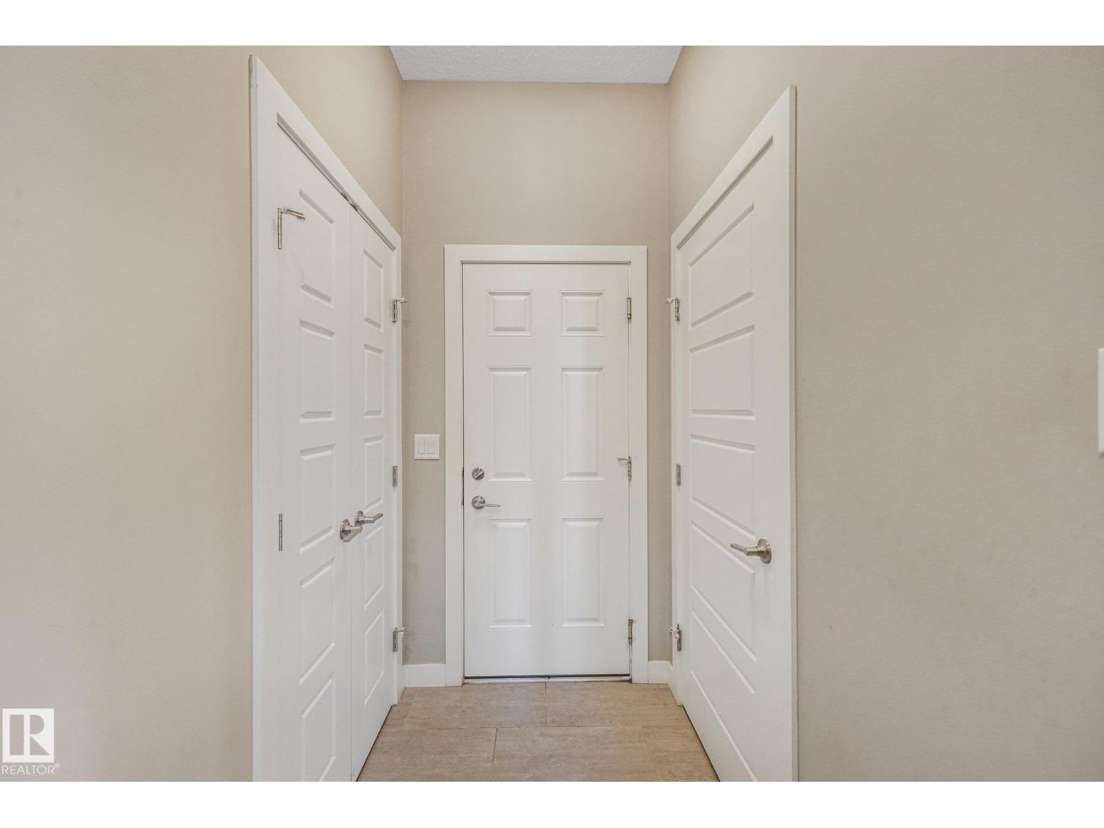 100 RIDEAU PL - Image 26