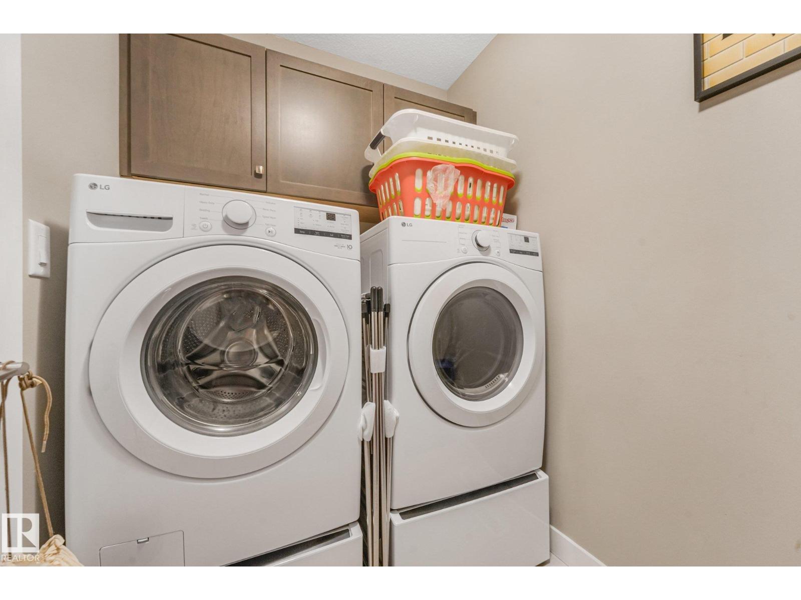 100 RIDEAU PL - Image 31