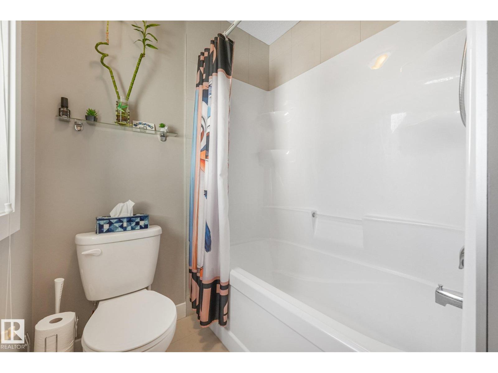 100 RIDEAU PL - Image 39