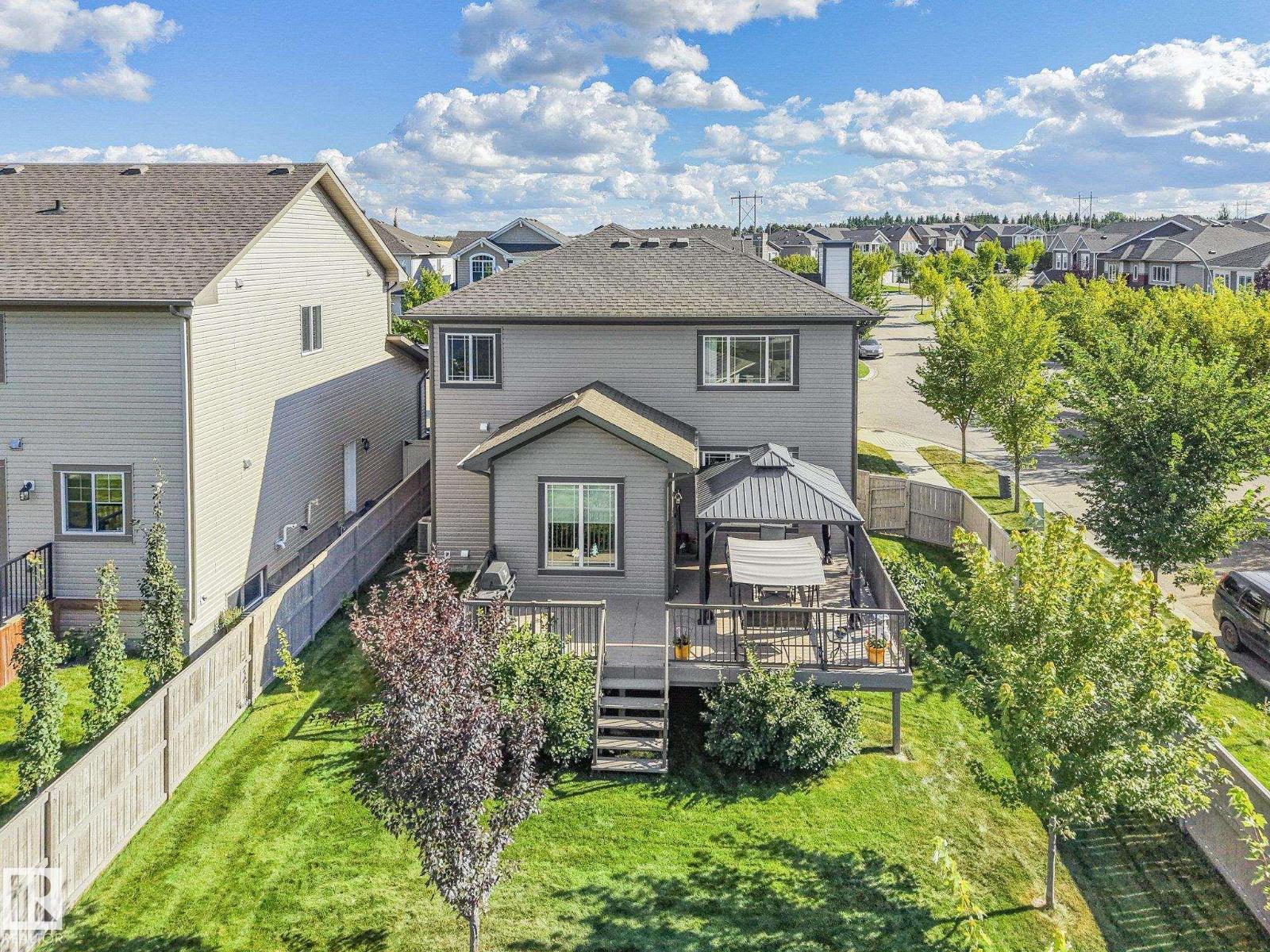 100 RIDEAU PL - 65