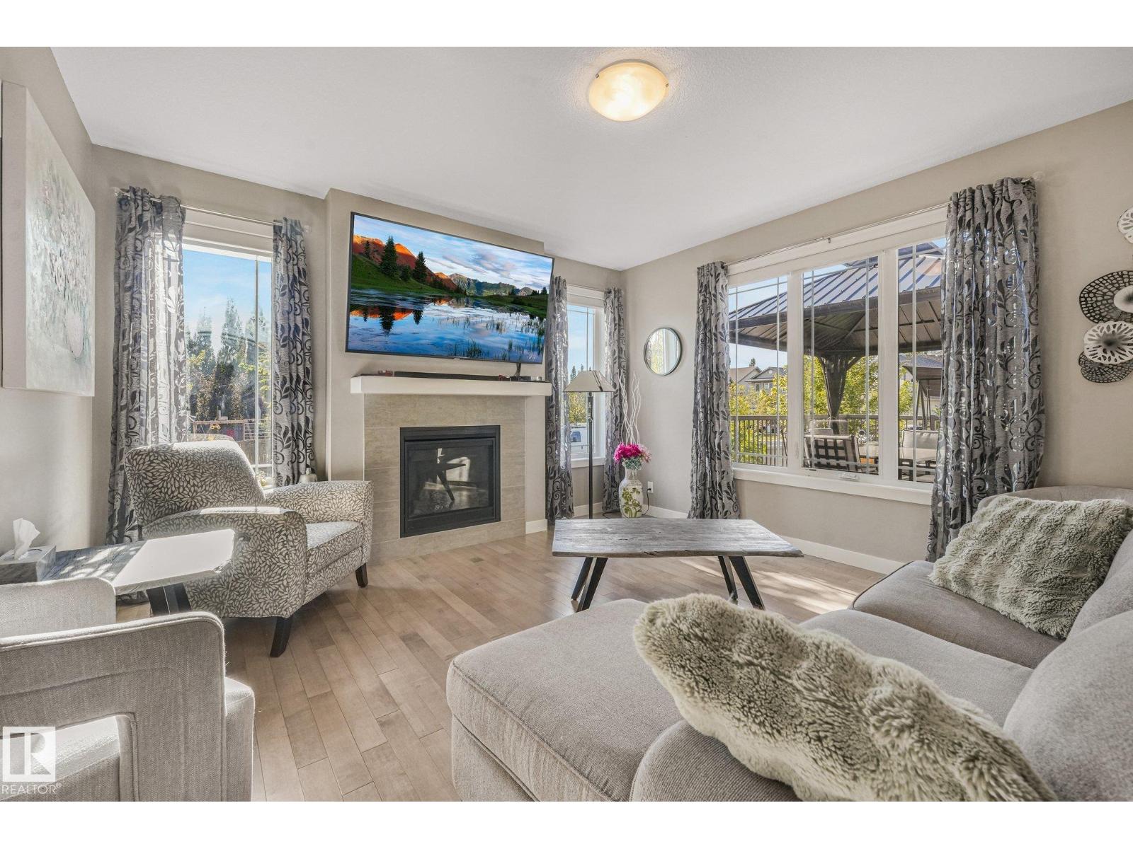 100 RIDEAU PL - Image 9