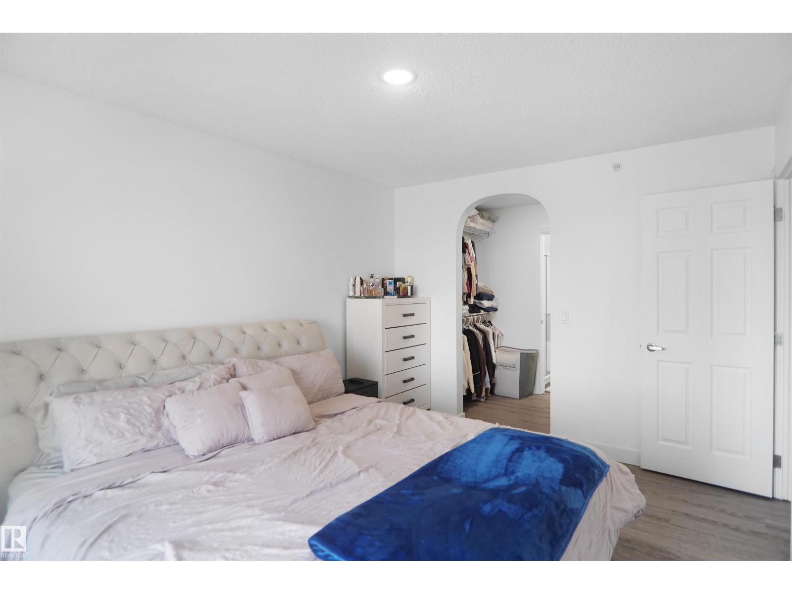 #403 15211 139 ST NW - Image 17