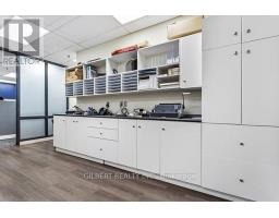 16, 17, 18, 40 - 165 East Beaver Creek Road, Richmond Hill, ON L4B2N2 Photo 9