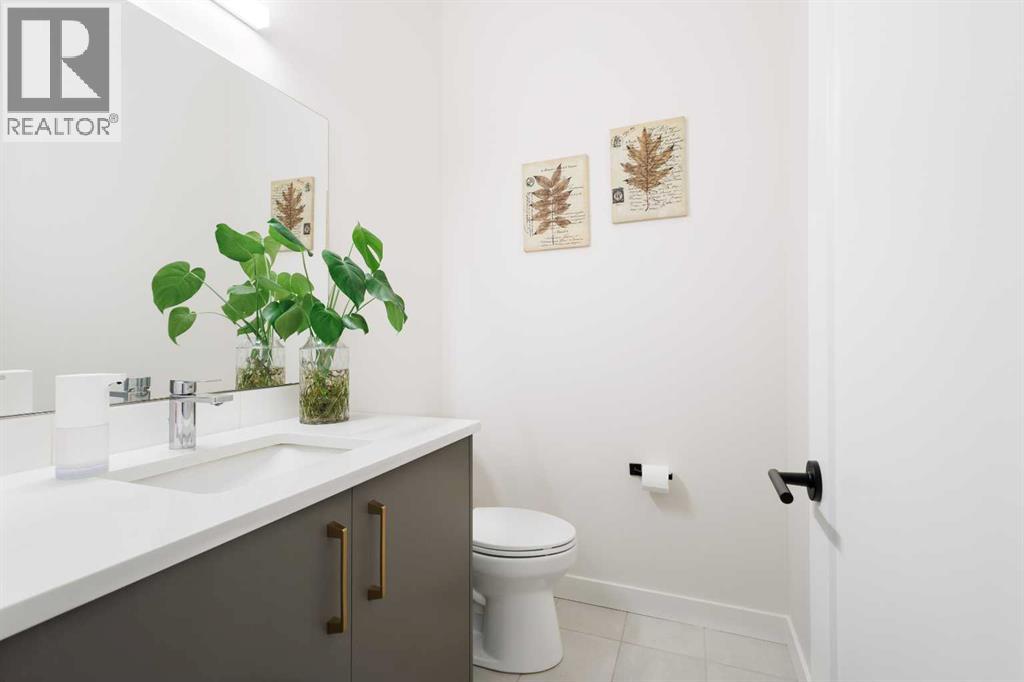 24 Aspen Woods Park SW - 16