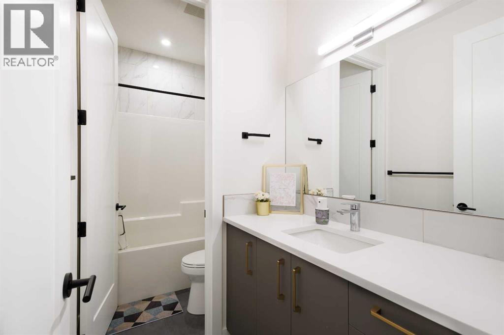 24 Aspen Woods Park SW - 32