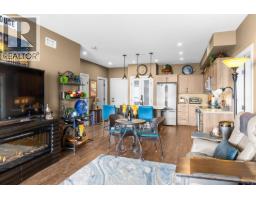3475 Granite Close Unit# 405, Kelowna, BC V1V0B9 Photo 12