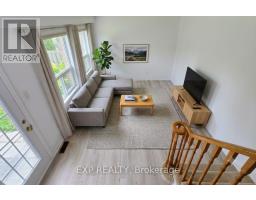 Upper - 384 Flagstone Way, Newmarket, ON L3X2R3 Photo 6