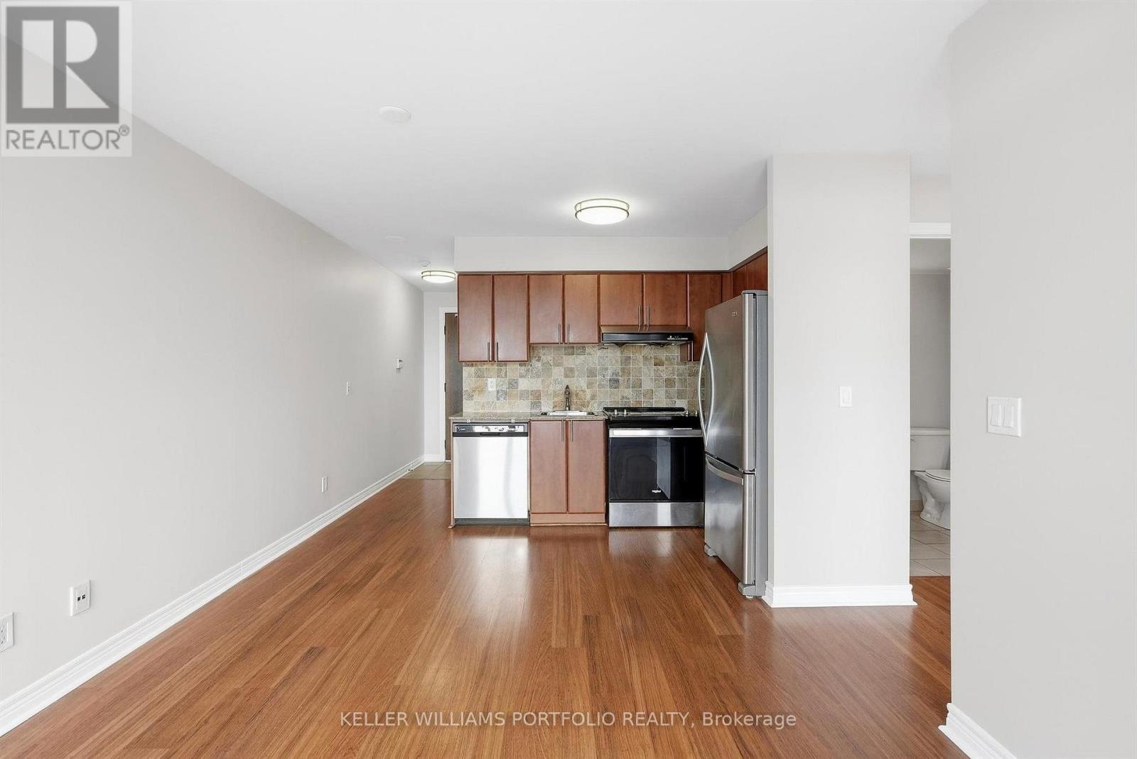 #1417 15 NORTH PARK ROAD - Image 14
