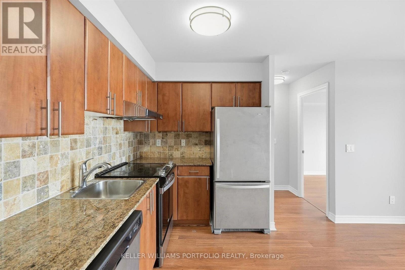 #1417 15 NORTH PARK ROAD - 15