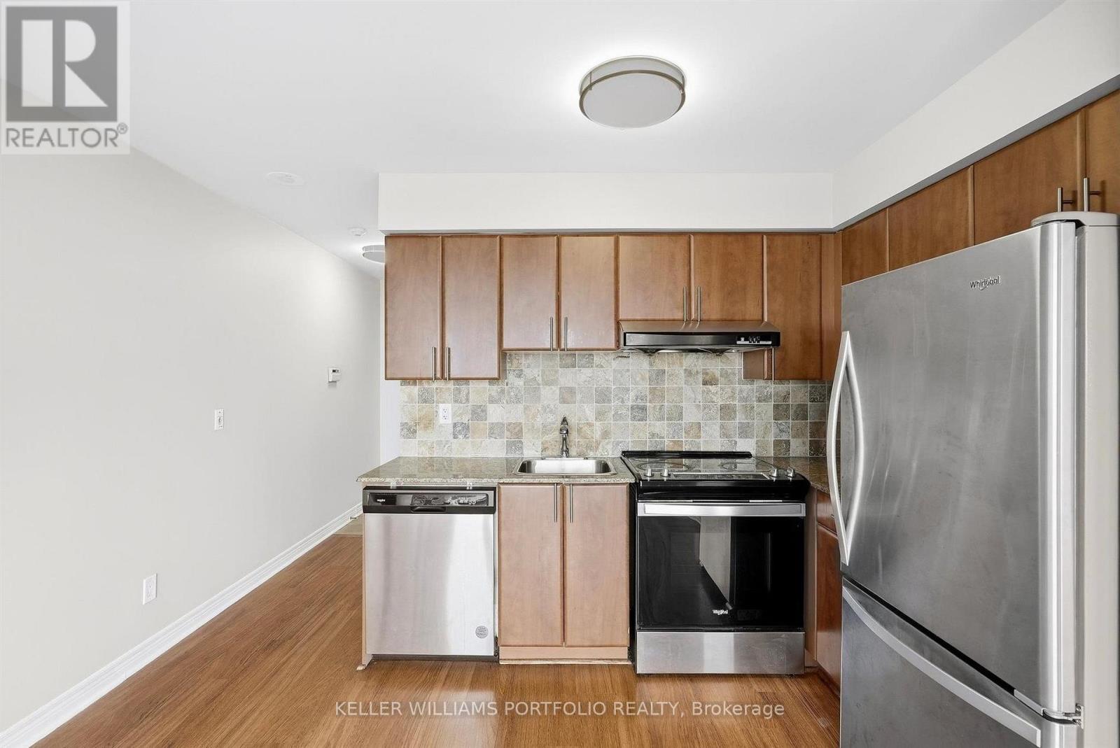 #1417 15 NORTH PARK ROAD - Image 16