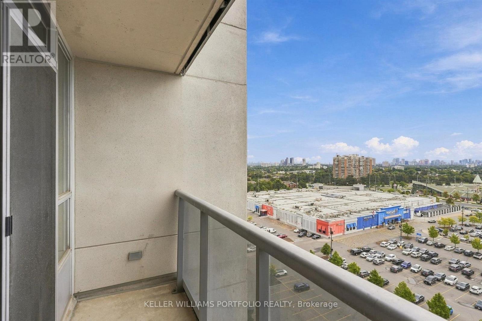 #1417 15 NORTH PARK ROAD - 24